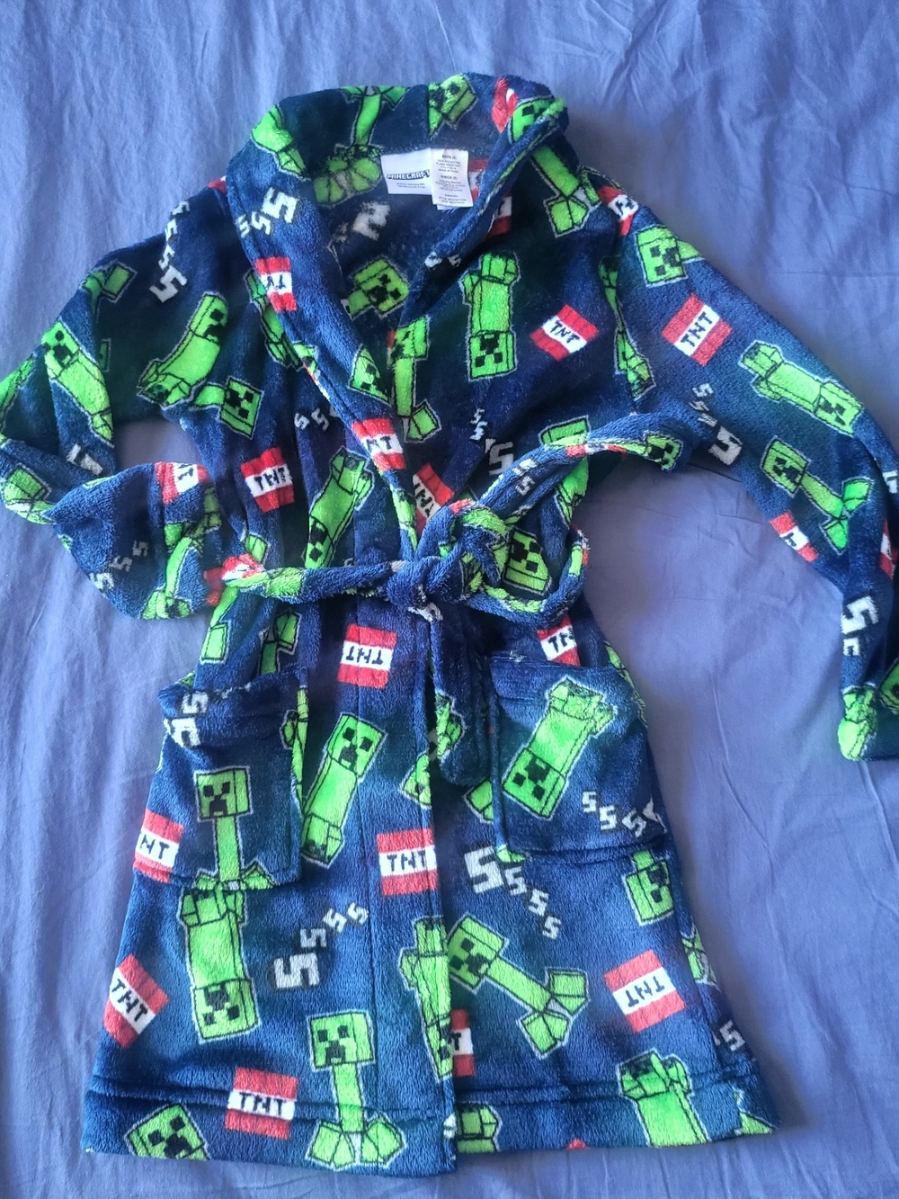 Minecraft Kids Plush Robe in Navy Blue and Green -